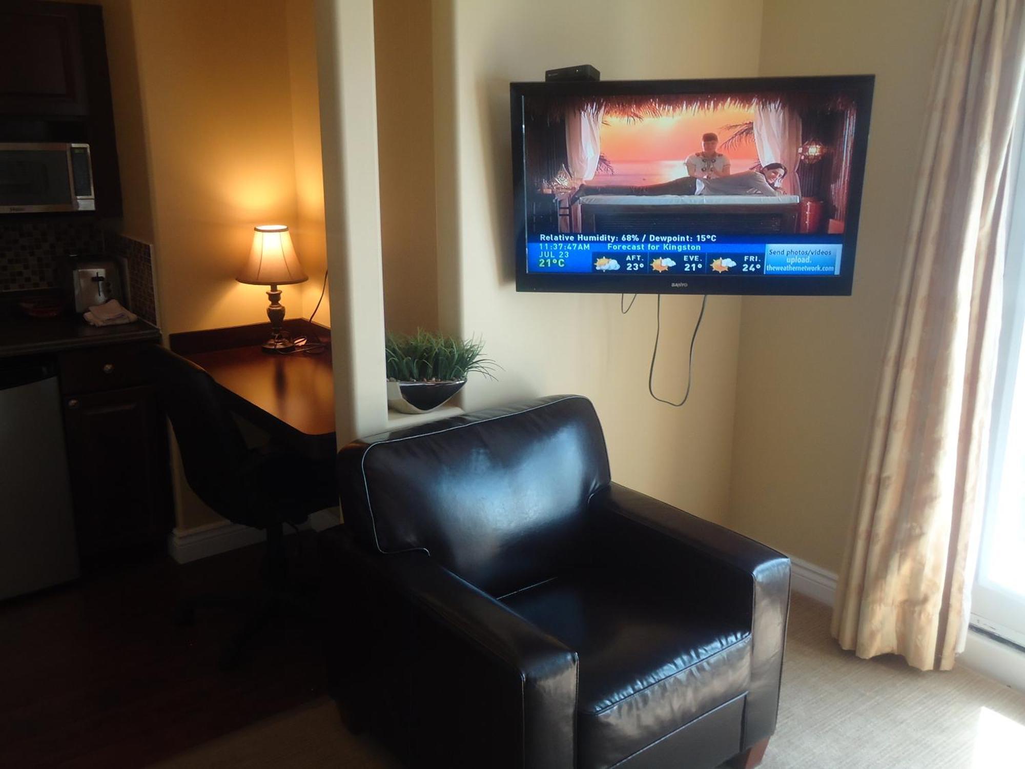 Bayside Inn & Waterfront Suites Kingston Pokoj fotografie
